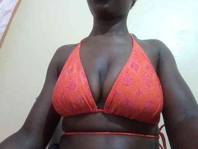 Slutty-rihh webcam