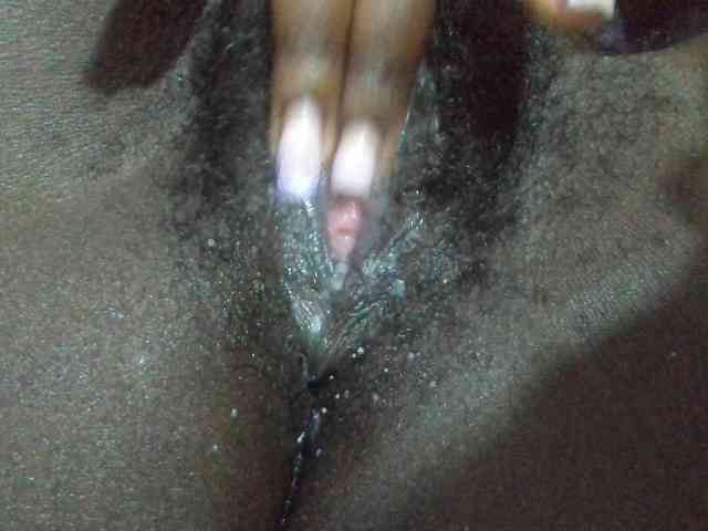 Slutty-rihh webcam