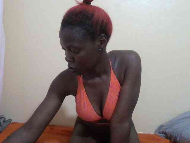 Slutty-rihh webcam