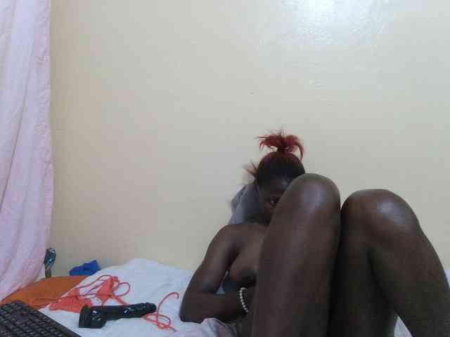 Slutty-rihh webcam