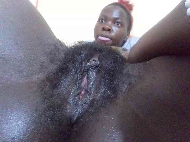 Slutty-rihh webcam