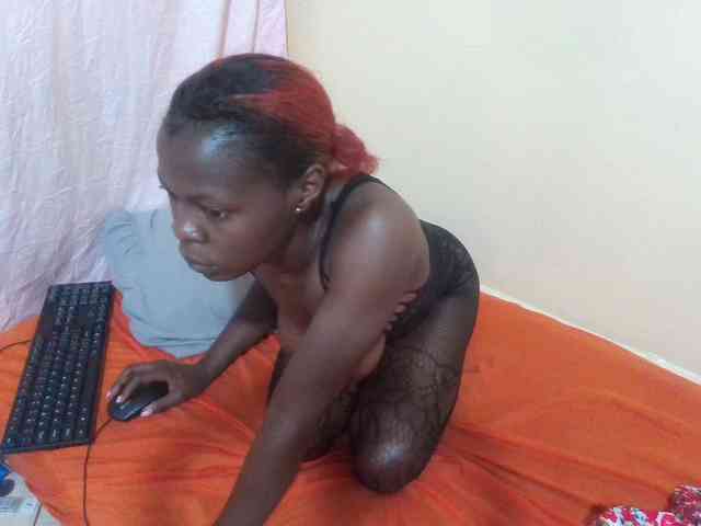 Slutty-rihh webcam