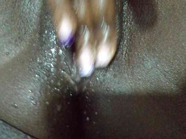 Slutty-rihh webcam