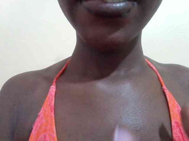 Slutty-rihh webcam