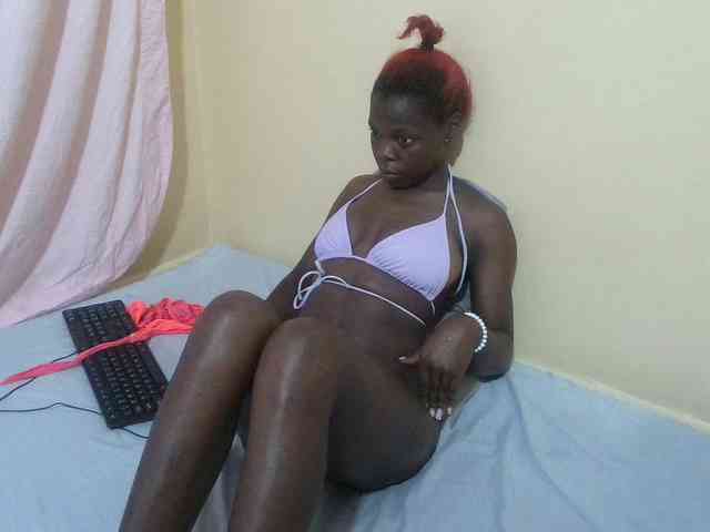 Slutty-rihh webcam