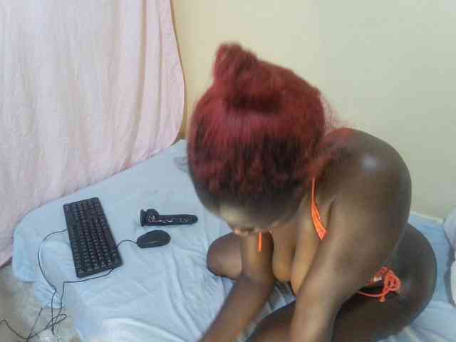 Slutty-rihh webcam