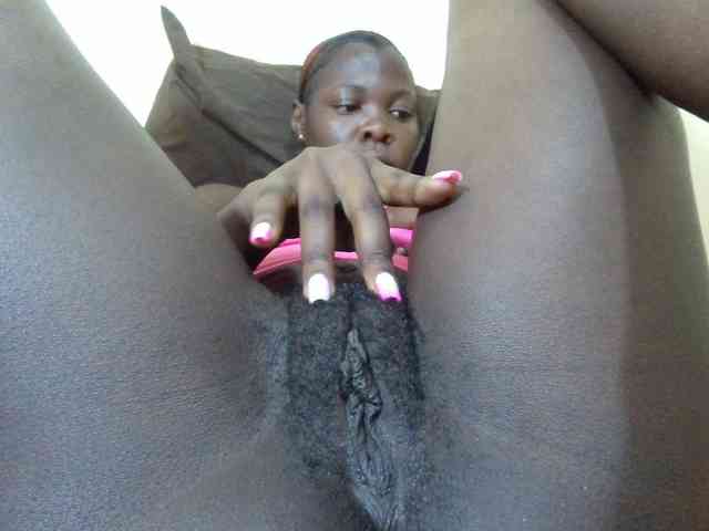 Slutty-rihh webcam