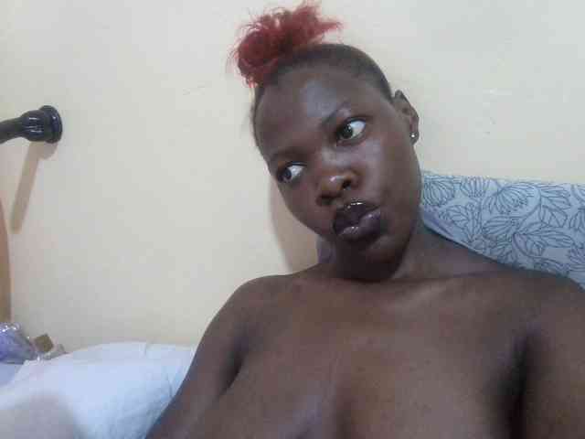 Slutty-rihh webcam