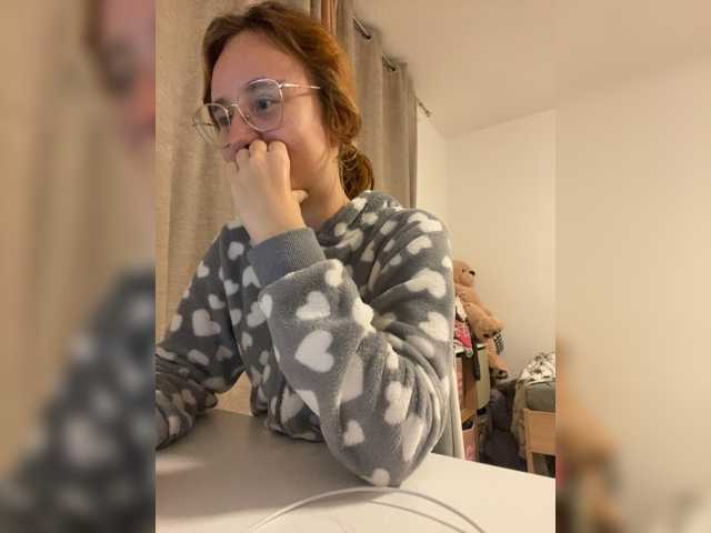 Sexu-Girl, live now on BongaCams