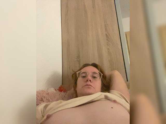 Sexu-Girl, live now on BongaCams