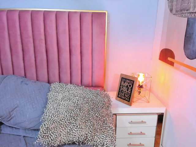 CatalinaFox live cam on BongaCams