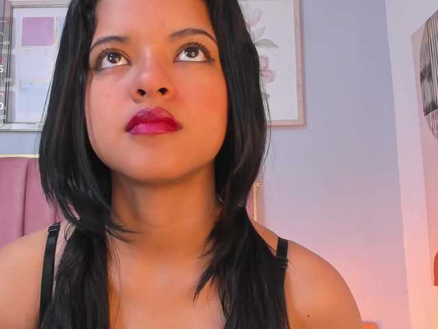 CatalinaFox live cam on BongaCams
