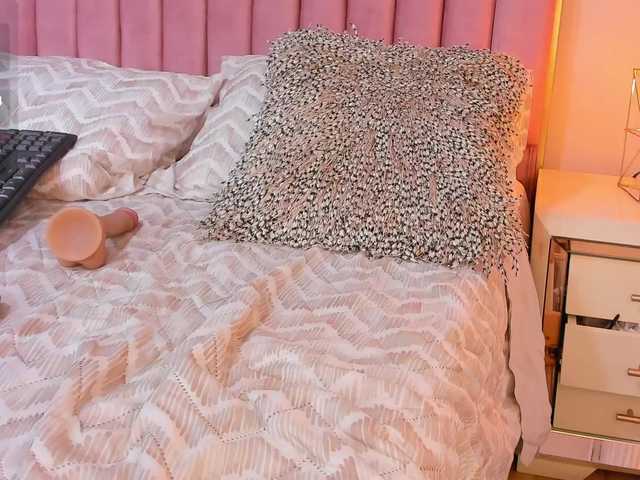 CatalinaFox live cam on BongaCams