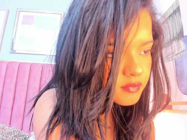 CatalinaFox live cam on BongaCams