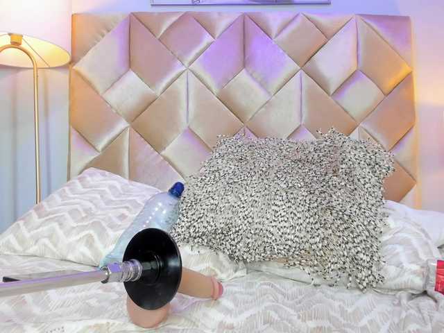 CatalinaFox live cam on BongaCams