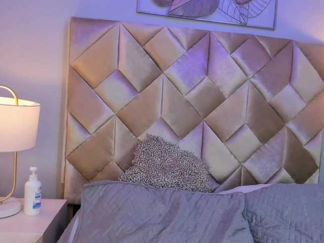 CatalinaFox live cam on BongaCams