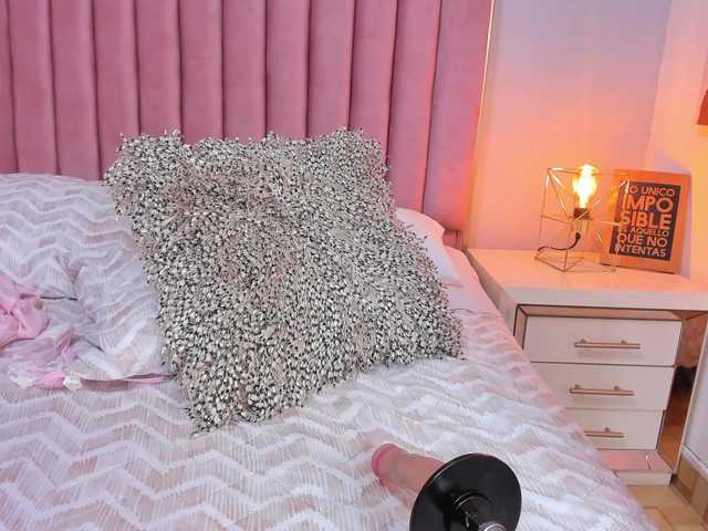 CatalinaFox live cam on BongaCams