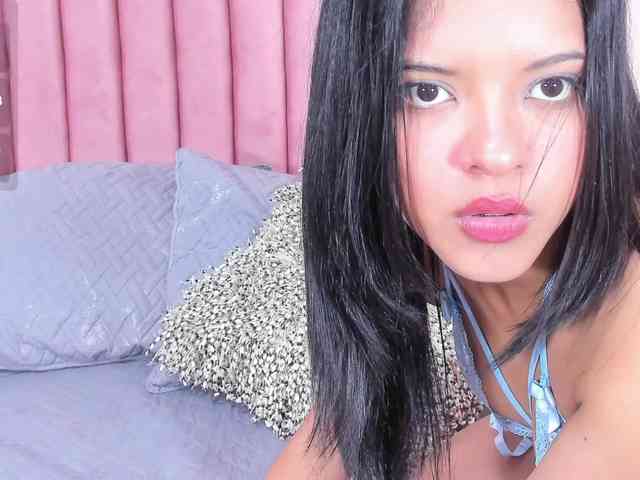 CatalinaFox webcam