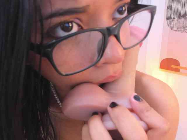 CatalinaFox webcam