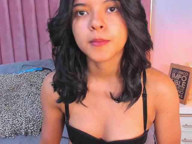 CatalinaFox webcam