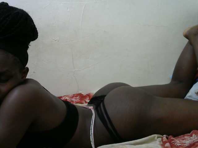 sexyass61 live cam on BongaCams