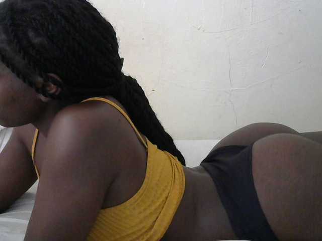 sexyass61 live cam on BongaCams