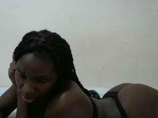 sexyass61 webcam