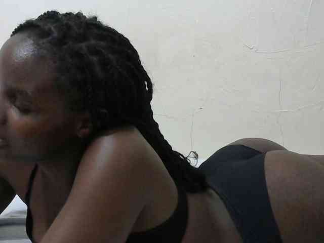 sexyass61 webcam