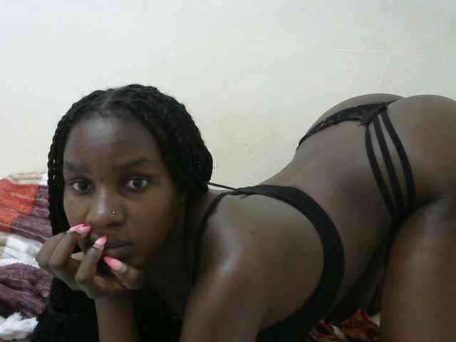 sexyass61 webcam