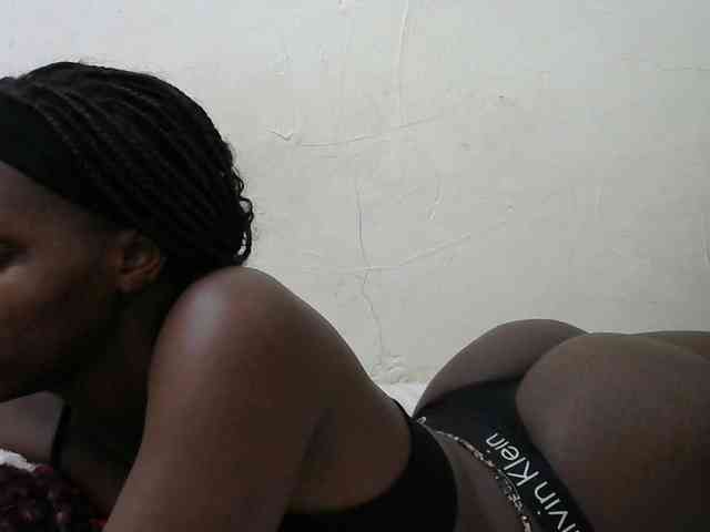 sexyass61 webcam