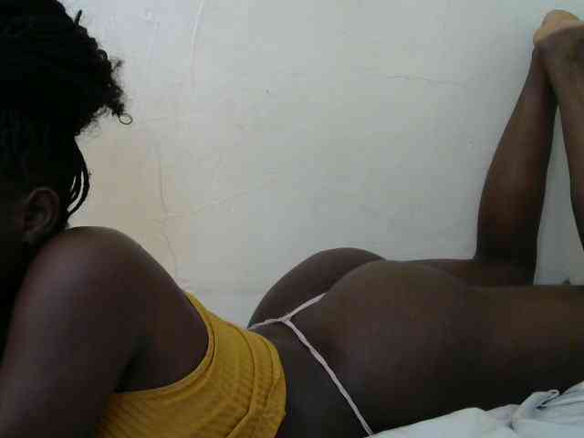 sexyass61 webcam
