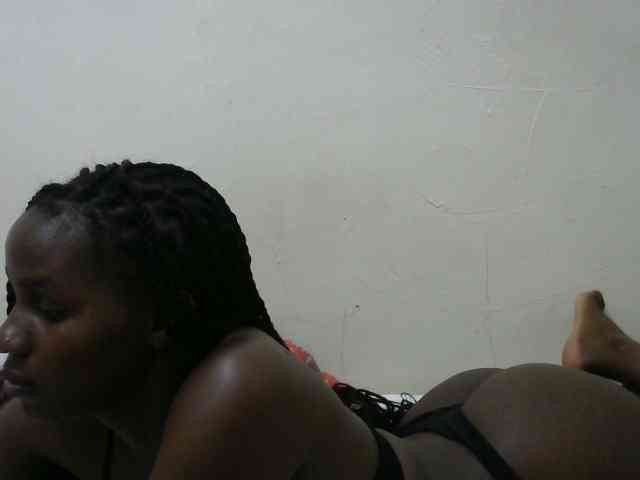 sexyass61 webcam