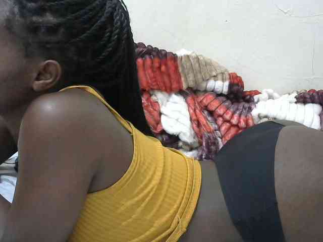 sexyass61 webcam