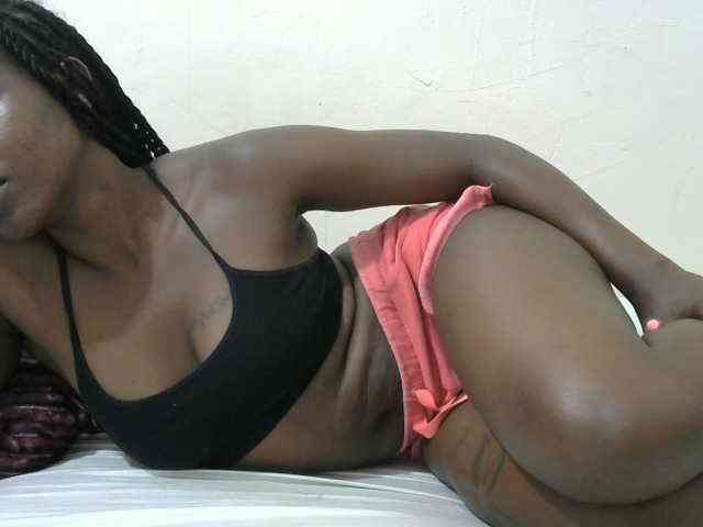 sexyass61 webcam