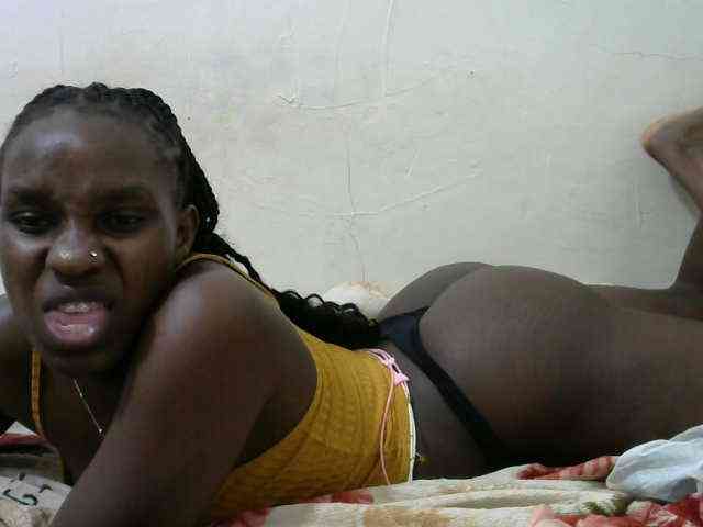 sexyass61 webcam