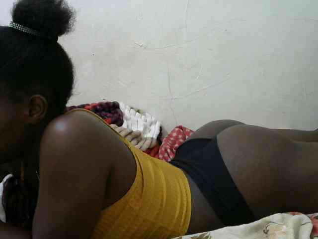 sexyass61 webcam