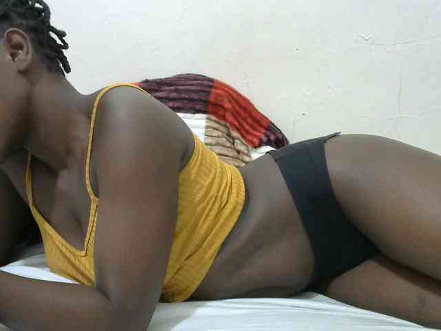 sexyass61 webcam