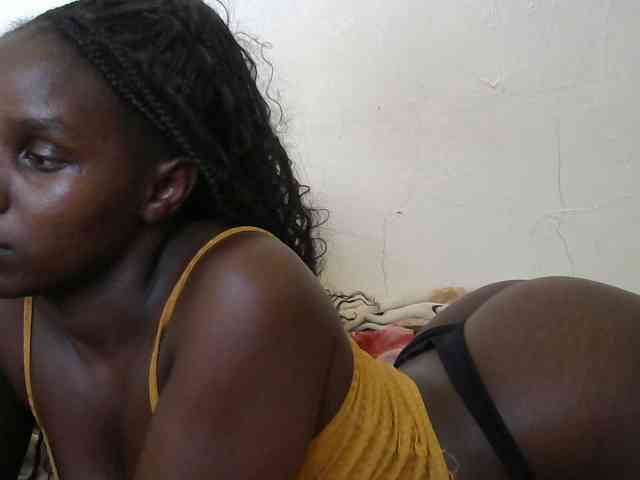 sexyass61 webcam