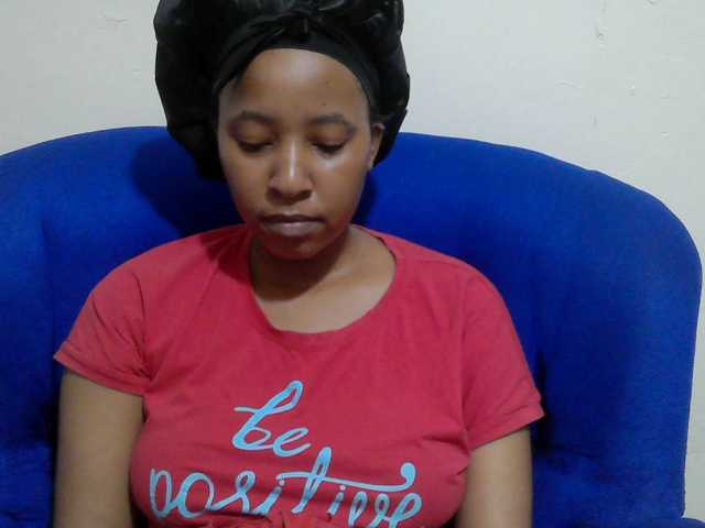Chocodollie live cam on BongaCams