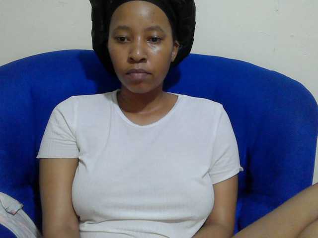 Chocodollie live cam on BongaCams