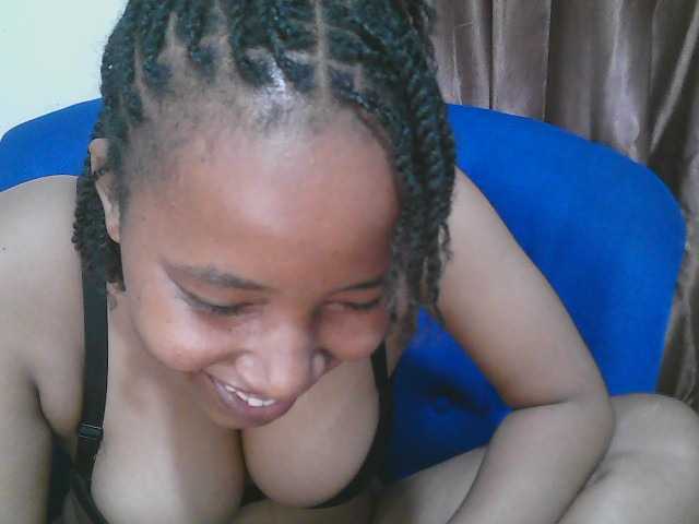 Chocodollie live cam on BongaCams