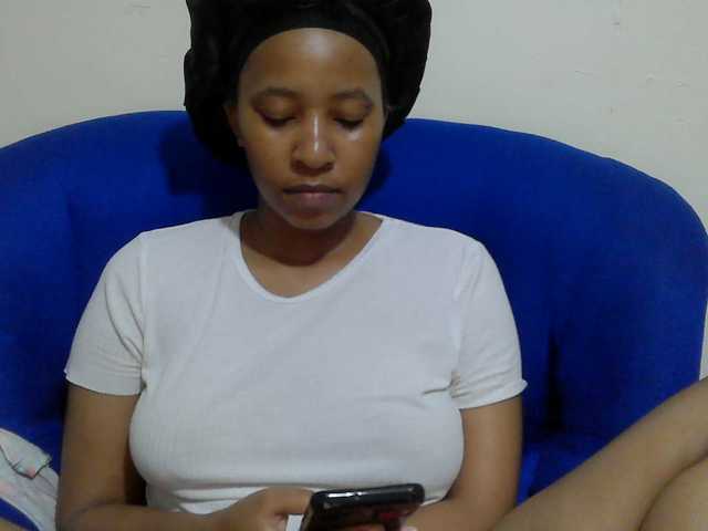 Chocodollie live cam on BongaCams