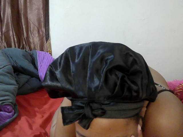 Chocodollie live cam on BongaCams