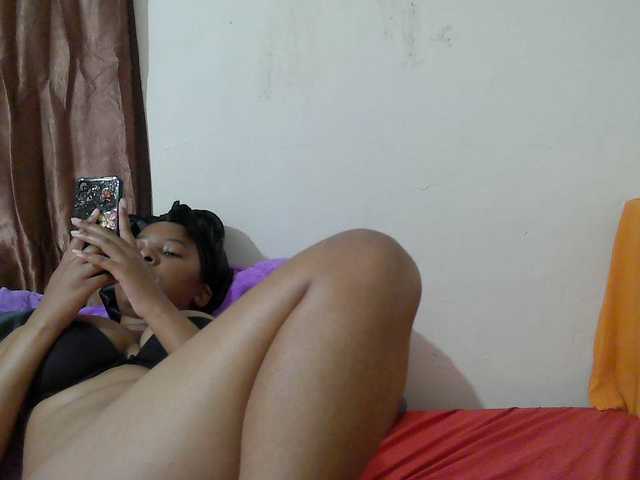 Chocodollie live cam on BongaCams
