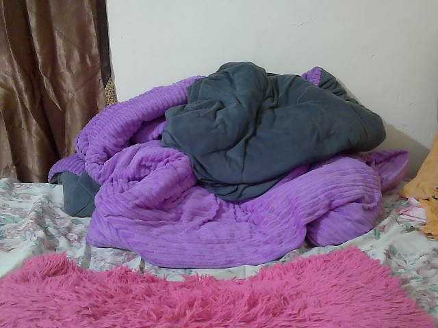 Chocodollie live cam on BongaCams