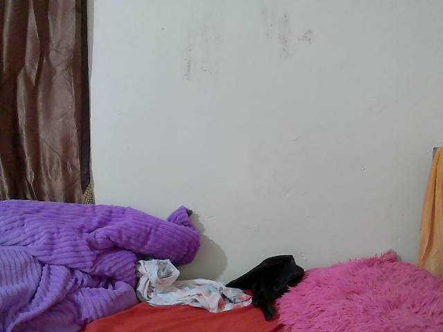 Chocodollie live cam on BongaCams