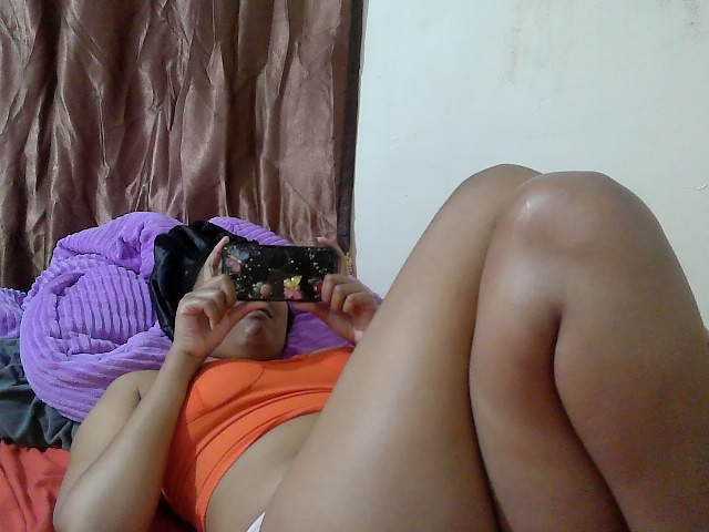 Chocodollie live cam on BongaCams