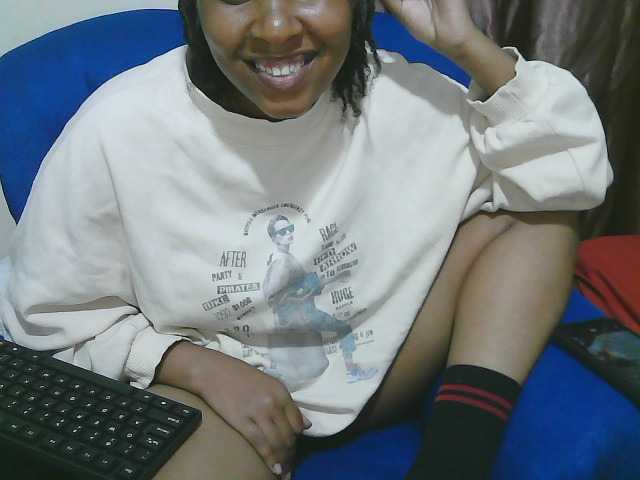 Chocodollie live cam on BongaCams