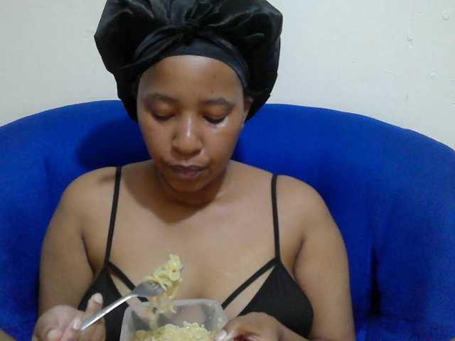 Chocodollie live cam on BongaCams