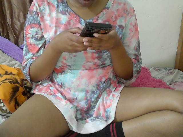 Chocodollie live cam on BongaCams